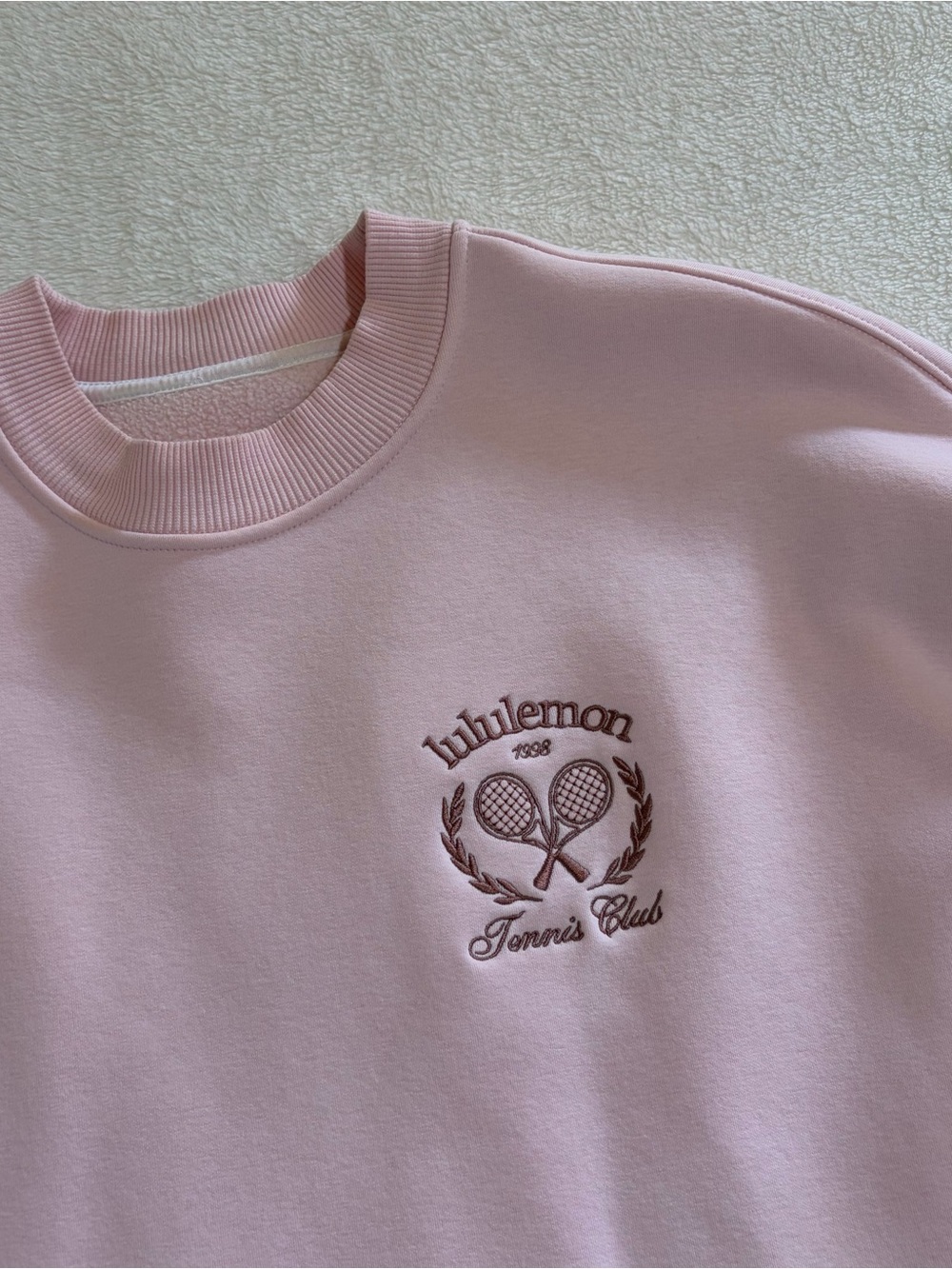 Lululemon Heavyweight Fleece Pullover *Tennis Club - Picture 4 of 6